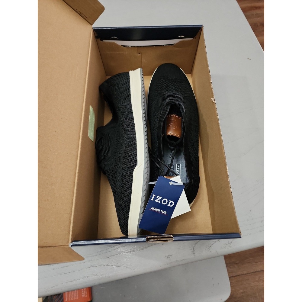 IZOD flyaway black shoe